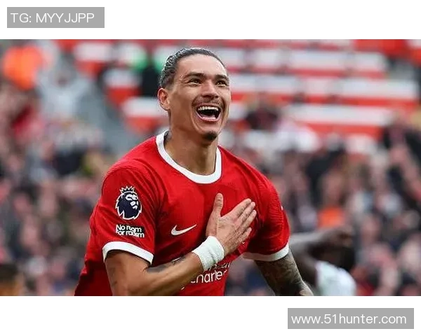 努涅斯在赛场上的崛起与挑战分析及未来发展展望 努涅斯在赛场上的崛起与挑战分析及未来发展展望