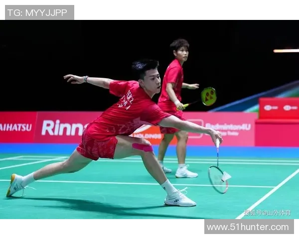 阿姆卡尔与图斯诺激战正酣双方全力争夺胜利荣耀